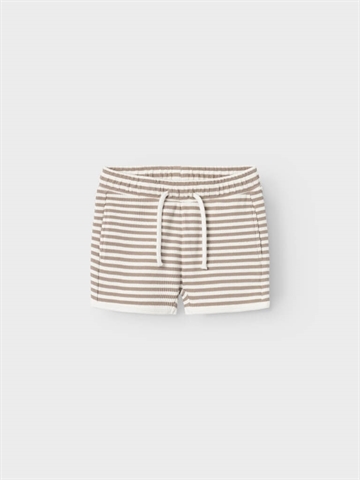 Lil Atelier Shorts Jonas Mocha Meringue Stripes med striber